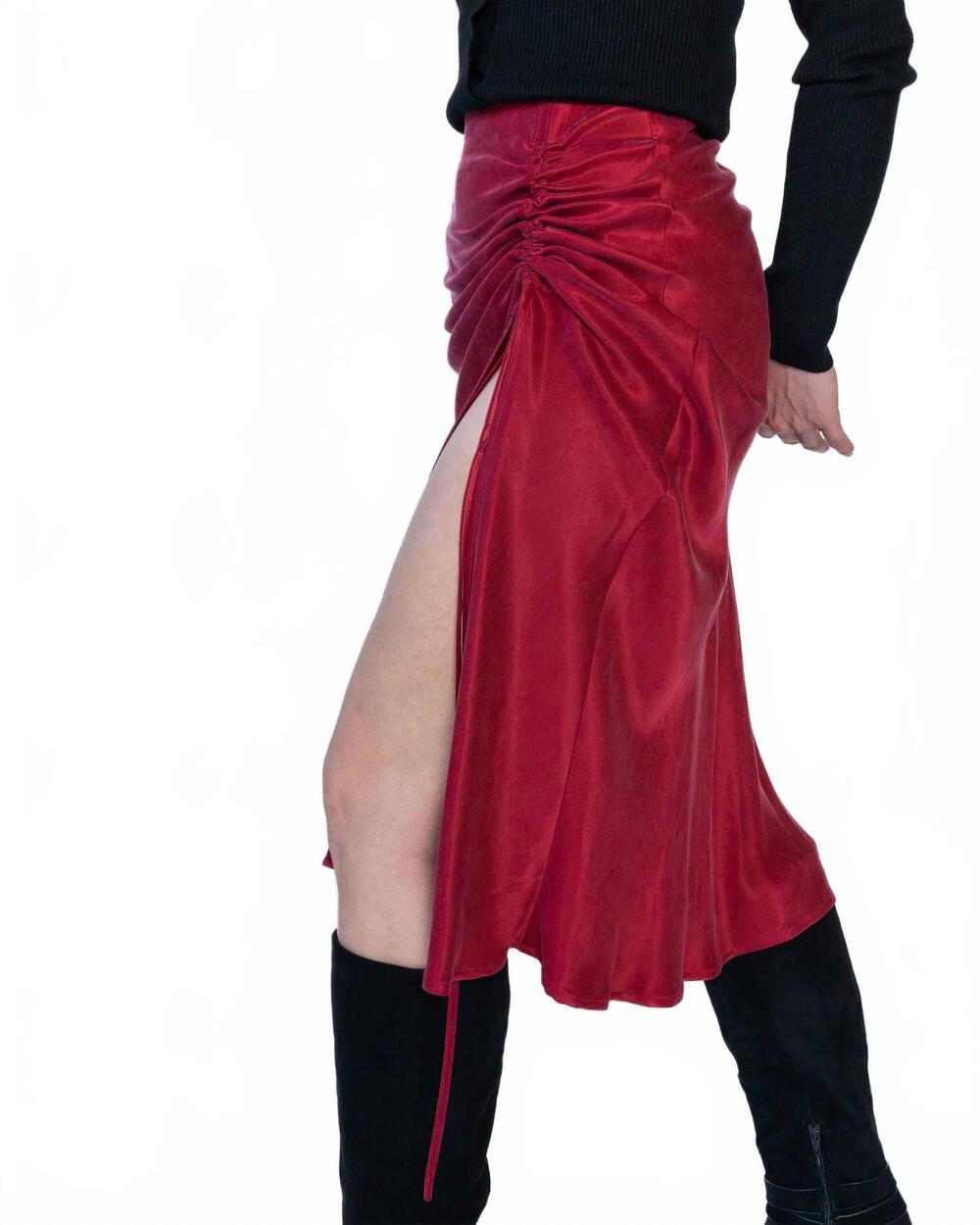 NEW FIFTEEN TWENTY fiona shirred midi skirt in brick red